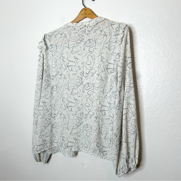 Cabi Ribbon Trim Blouse Contemporary Abstract Print Long Sleeve Top Style #4232 - Picture 8 of 8